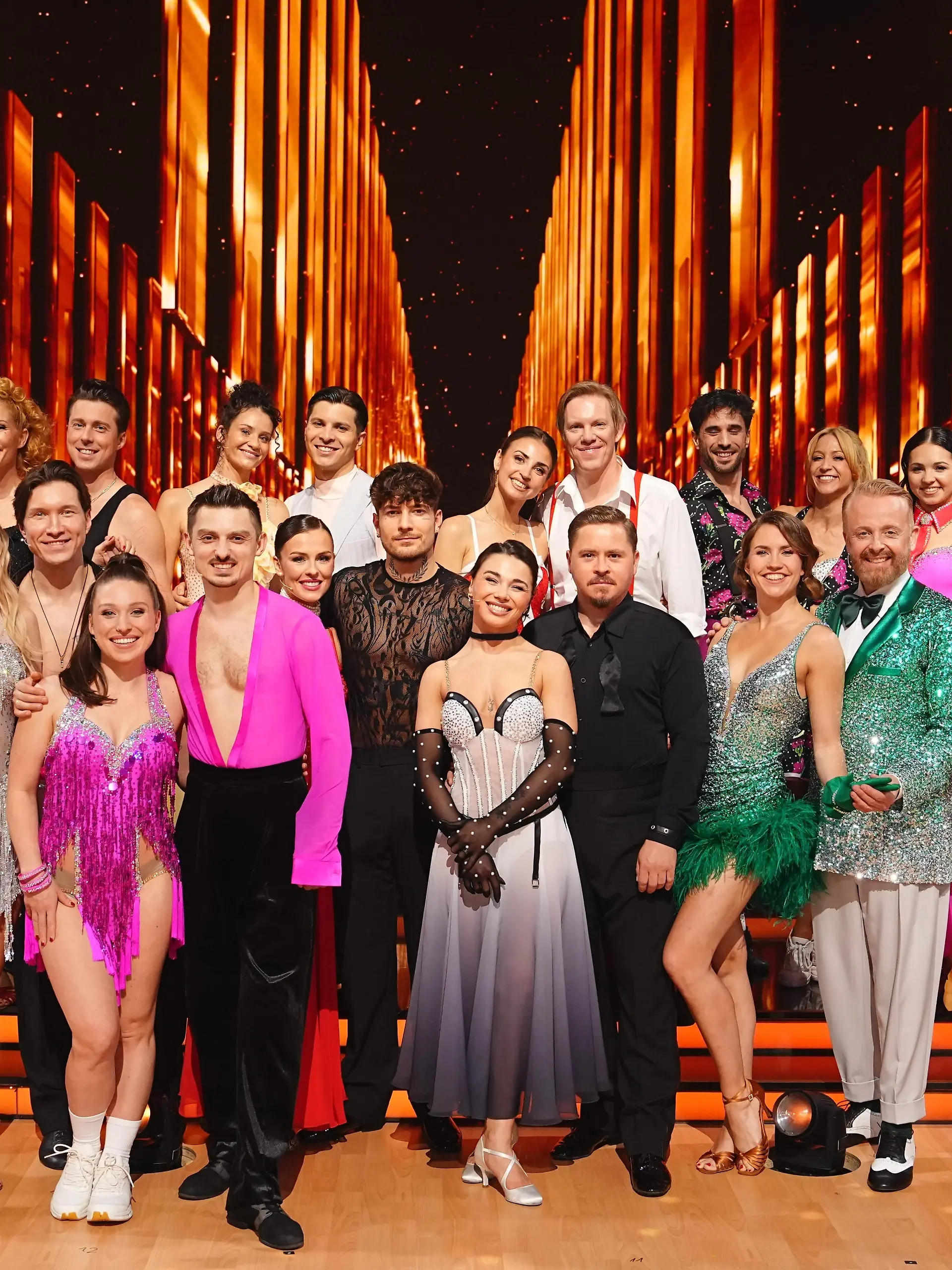 Diese Tanzpaare machen das „Let’s Dance”-Parkett in Show 2 unsicher. 