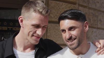 Bild von Freiburg-Rekord eingestellt! Nationalspieler trifft – Vereinslegende überrascht ihn DAMIT