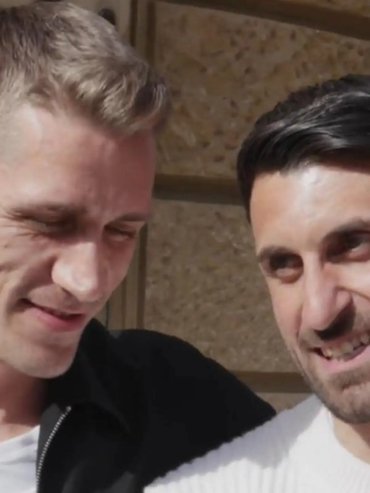 Bild zu: "Freiburg-Rekord eingestellt! Nationalspieler trifft – Vereinslegende überrascht ihn DAMIT"