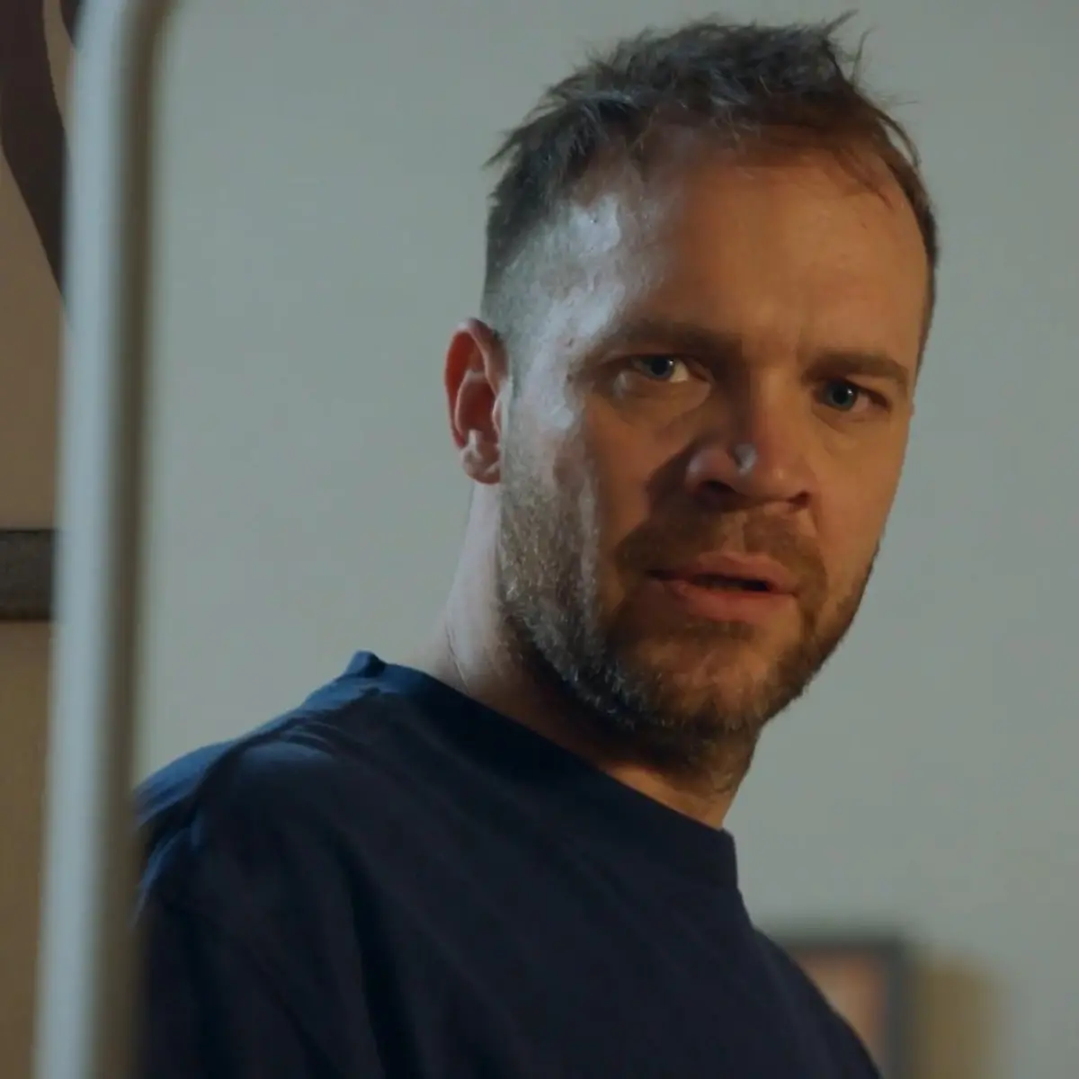 GZSZ-Vorschau auf RTL+: Eriks schlechtes Gewissen frisst ihn auf