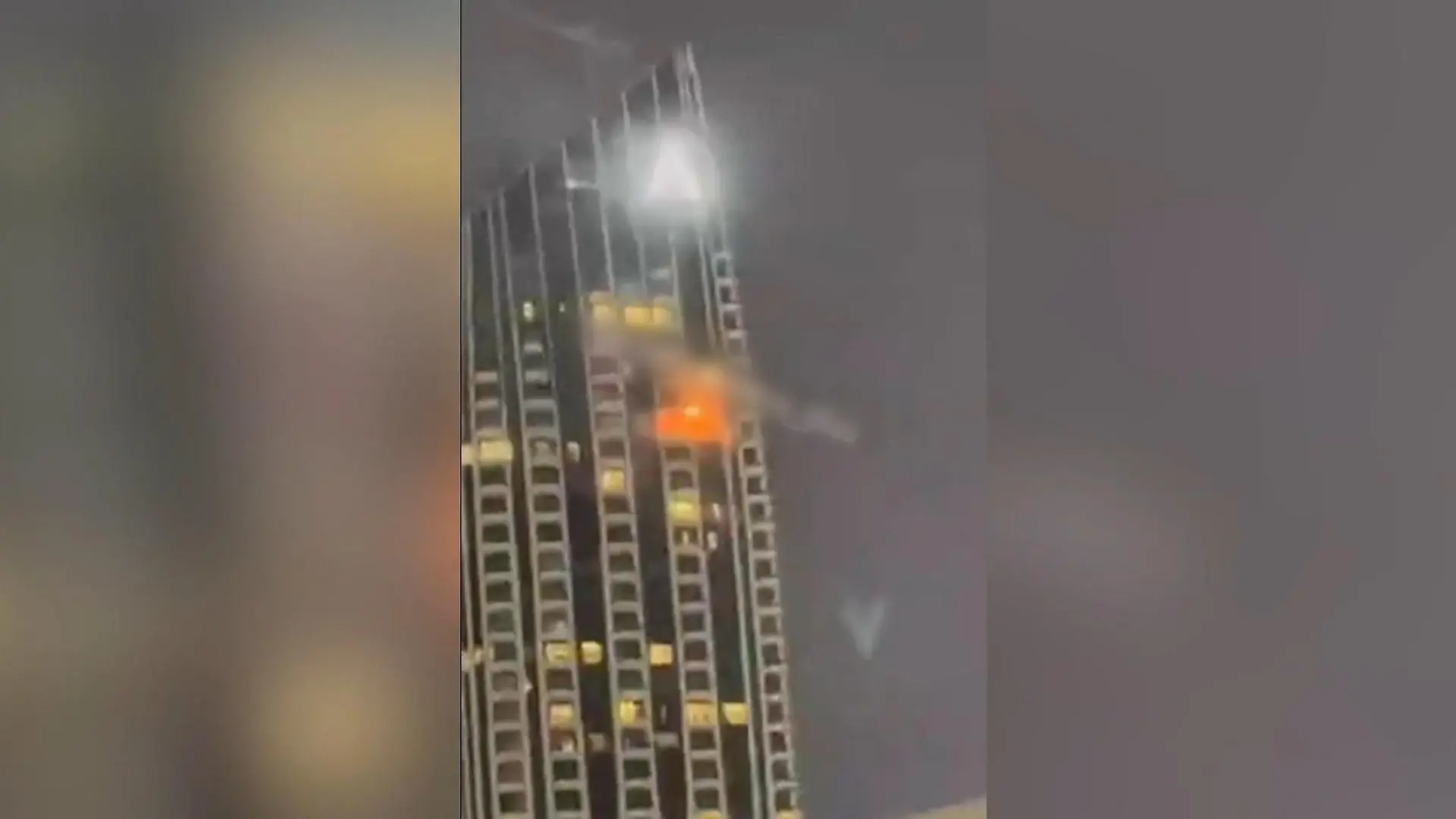Feuer im Luxus-Hotel! Abgestürzte Drohne trifft Wolkenkratzer in Dubai Brand verursacht massive Schäden