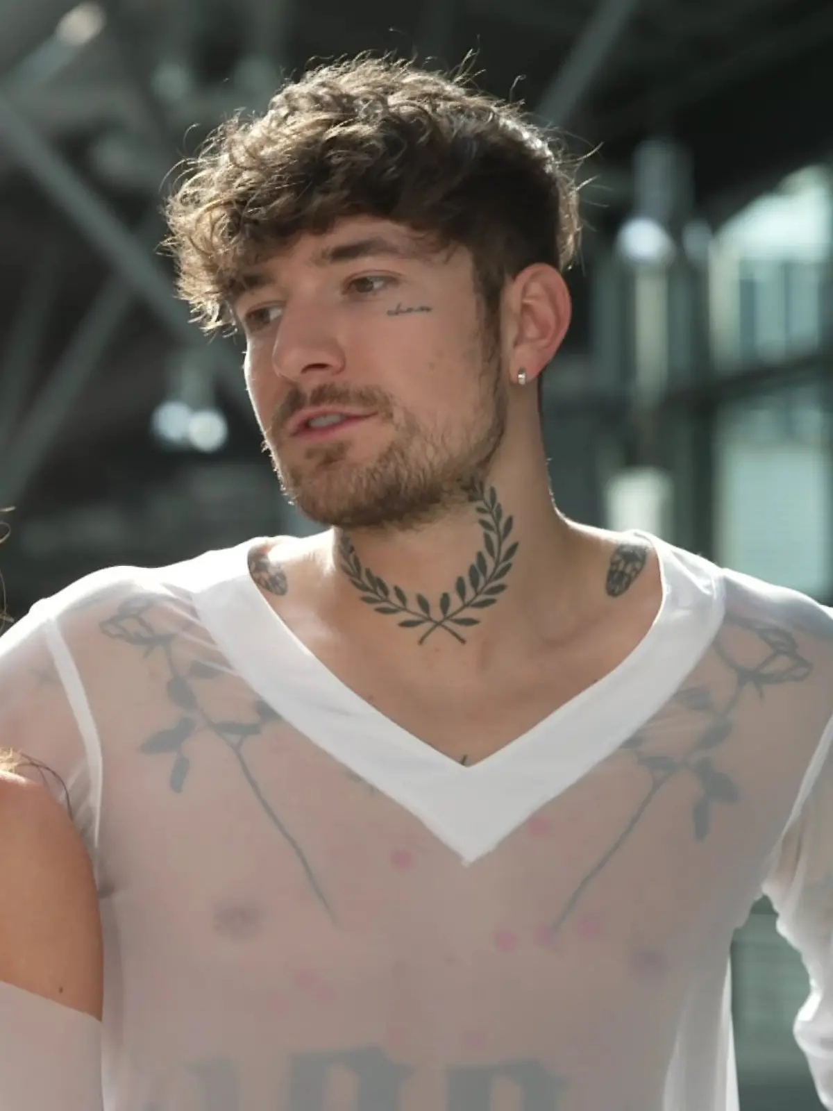 Patricija Ionel und Willi Banner tanzen einen Contemporary zu „U Got It Bad” von Usher. 