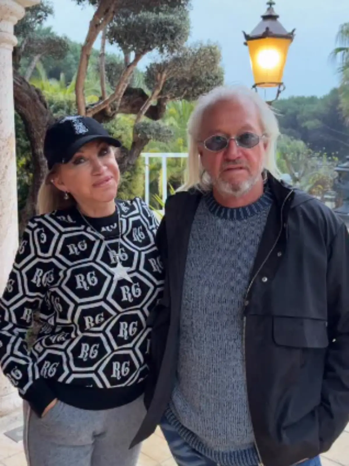 Nach dem bewaffneten Überfall bauen Robert und Carmen Geiss ihre neue Villa Geissini 2.0 fertig.