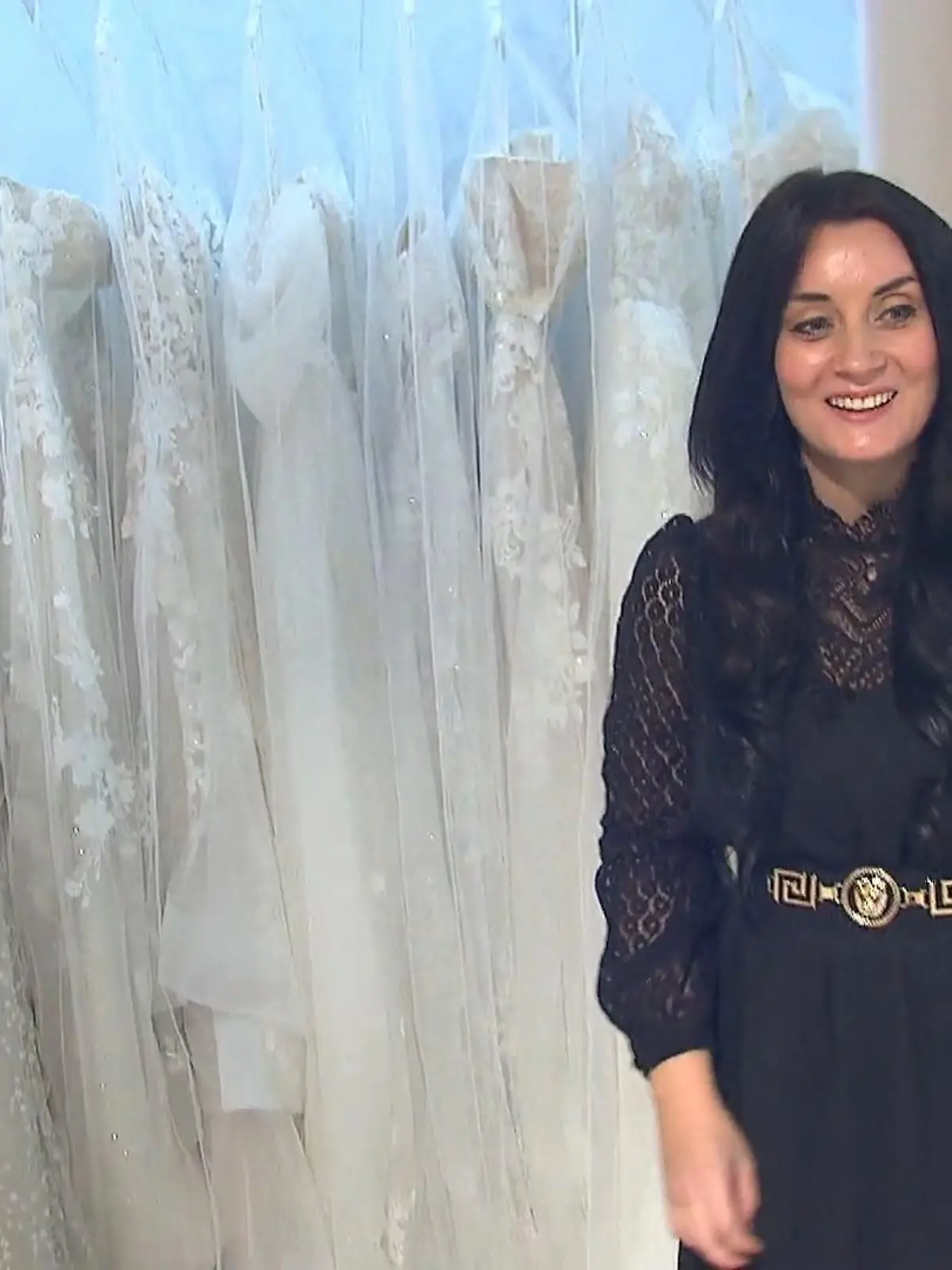 Bild zu: "Anjas Brautkleid muss ins Handgepäck passen!"