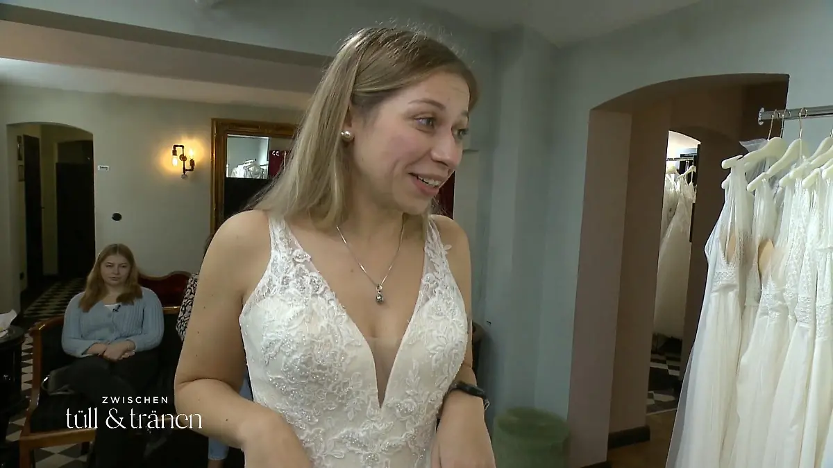 Kleid für den kleinen Geldbeutel Schmales Budget