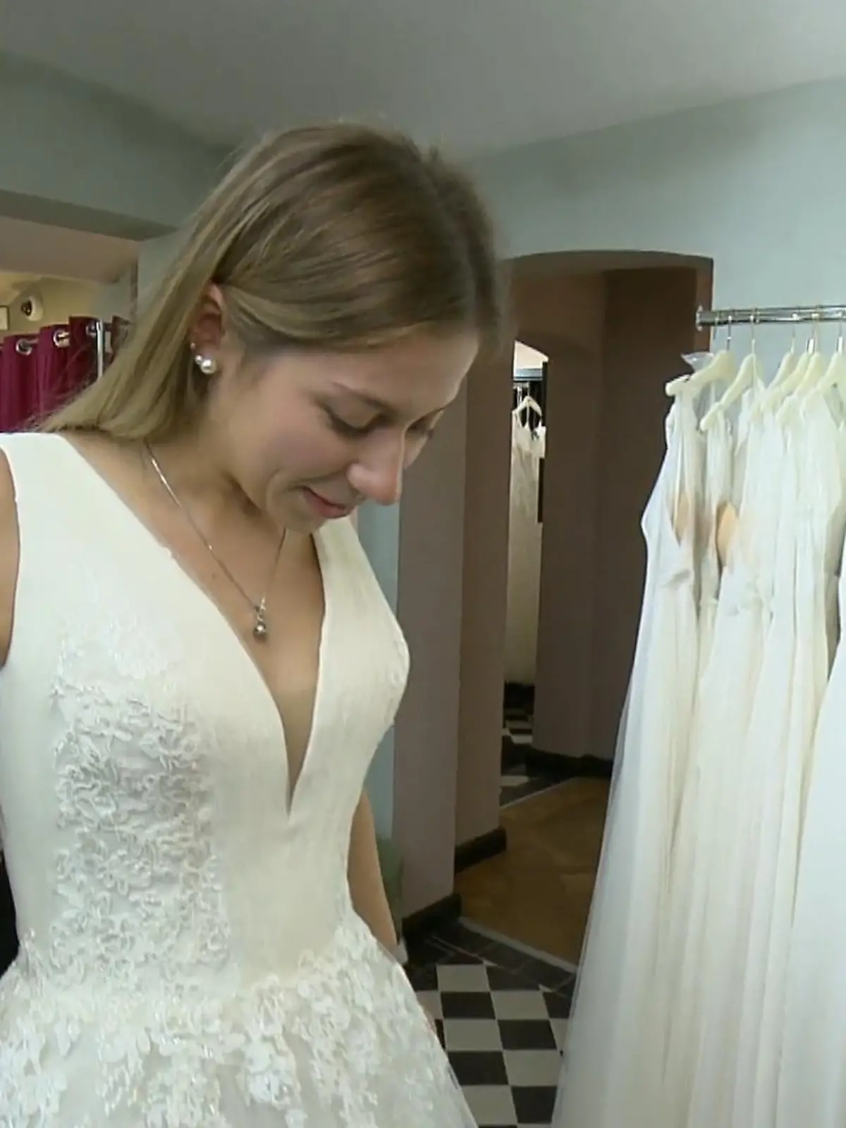 Bild zu: "Ihr Verlobter mag kein Tüll"