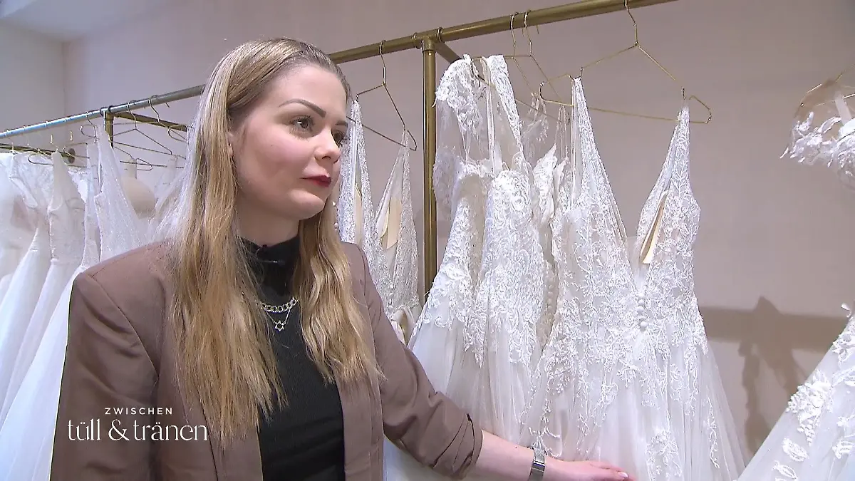 Julia möchte erwachsener wirken Jünger geschätzt