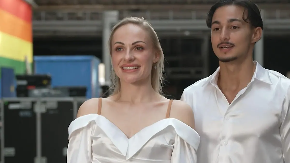 In dieser „Let’s Dance“-Show reisen die Promis in ihre Jugend Erster Kuss, erster Herzschmerz und große Idole