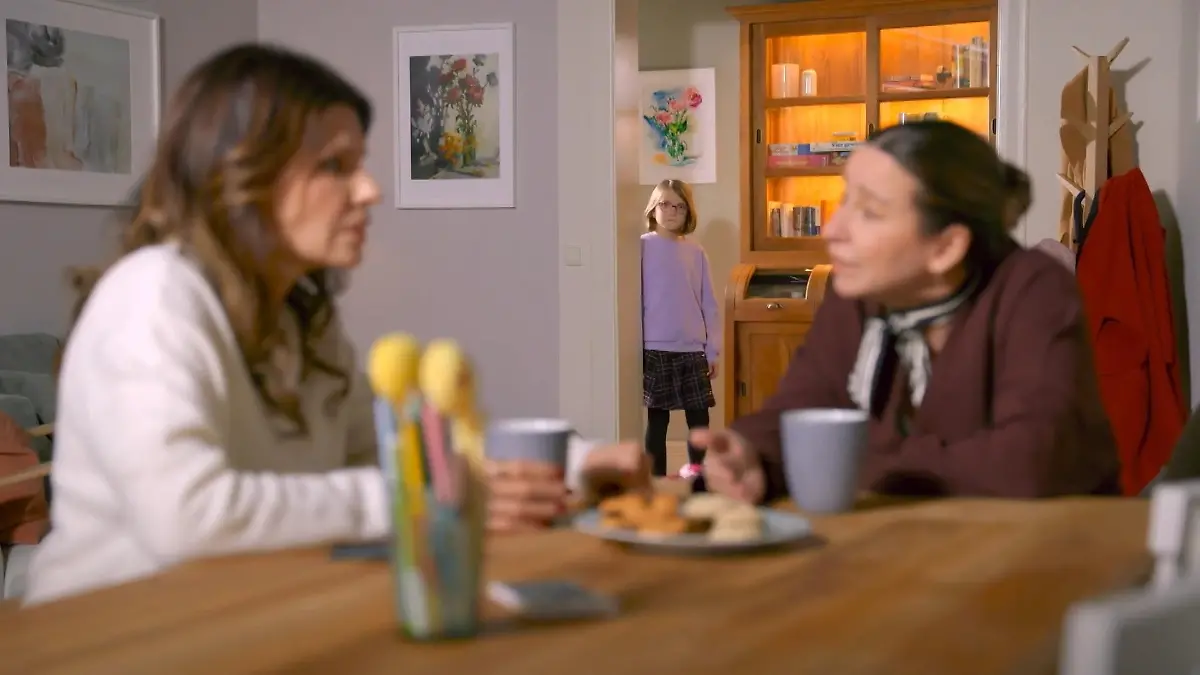 Maja bekommt ein Gespräch von Ute und Britta mit „Unter uns“-Folge vom 17.03.26 auf RTL+