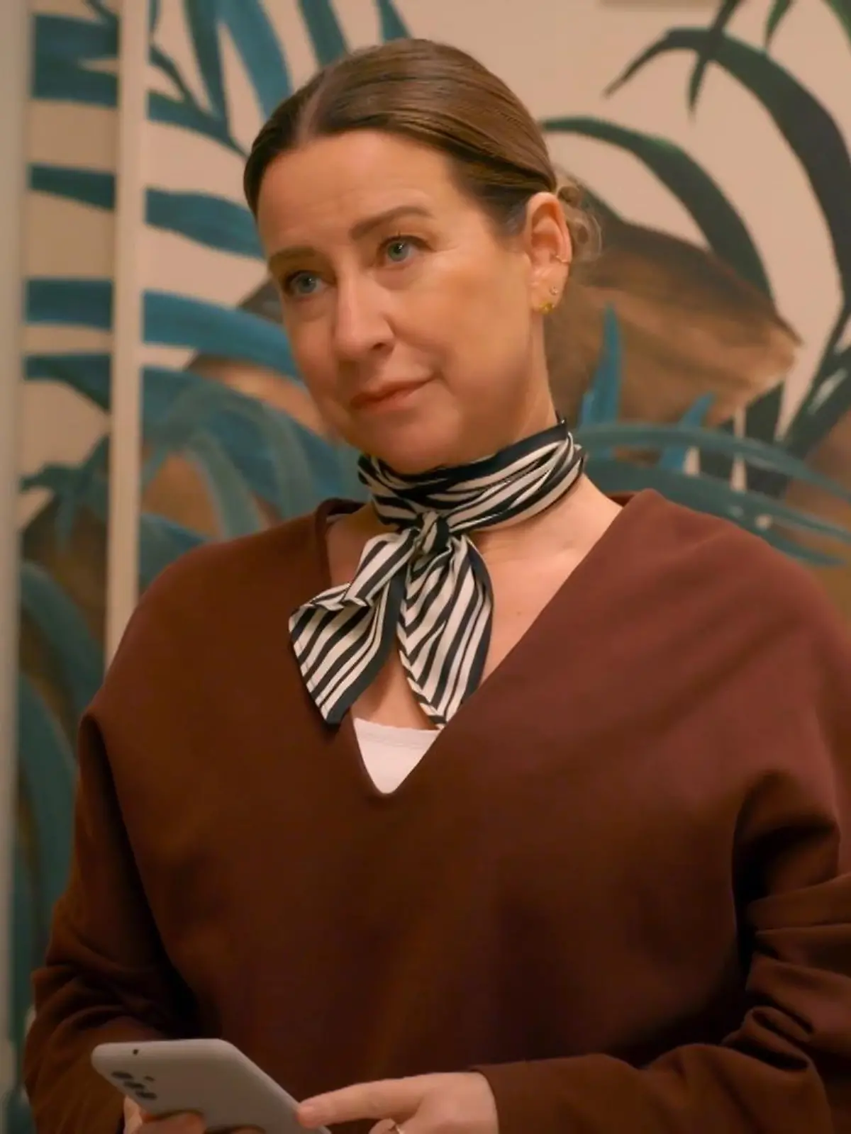 Bild zu: "Ute klärt Ferhat über die Sache mit dem Verlobungsring auf"