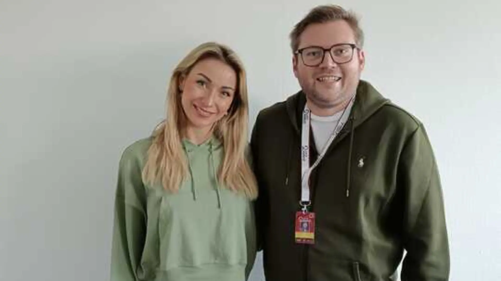 Anna-Carina Woitschack mit RTL-Reporter Kai Franzke Jr.