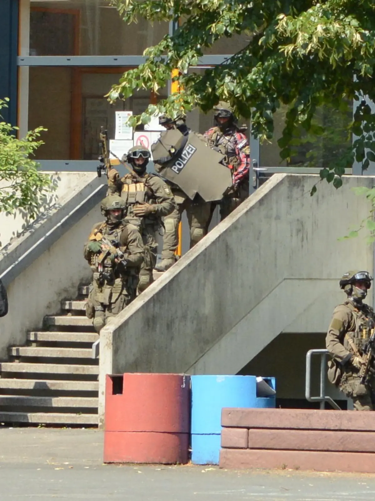 Polizeieinsatz an einer Schule in Nürnberg