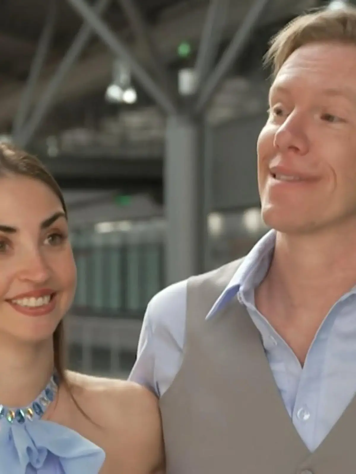 Bild zu: "„Nackt auf der Bühne" – DIESER Tanz ist für „Let's Dance"-Star Simon eine Herausforderung"