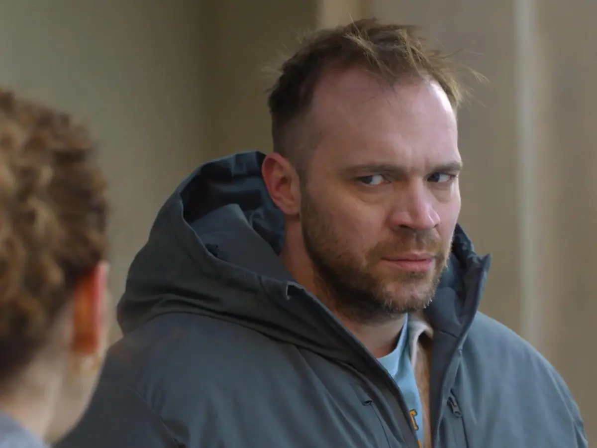 GZSZ-Vorschau heute auf RTL+: Nina verlangt von Erik, endlich die Wahrheit zu sagen