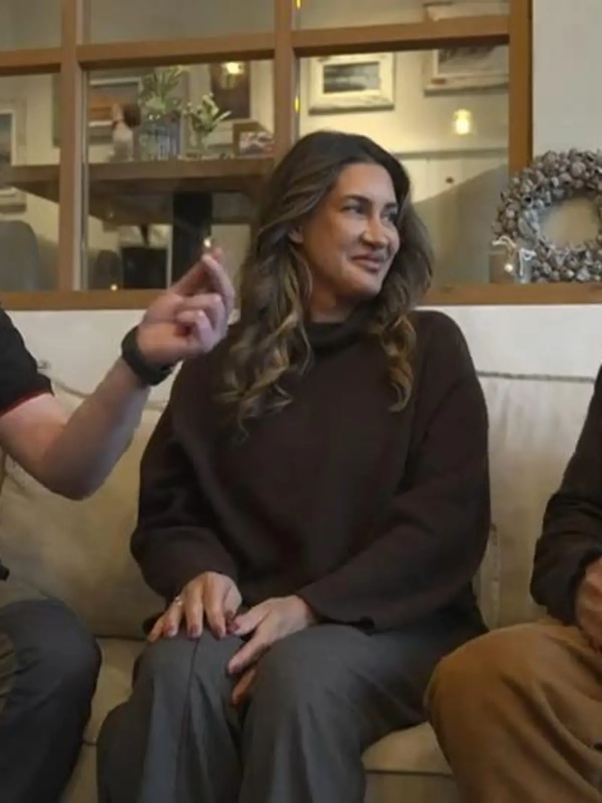 Bild zu: "Emotionale Übergabe! Hardy Krüger Jr. bekommt verlorenen Ehering zurück"