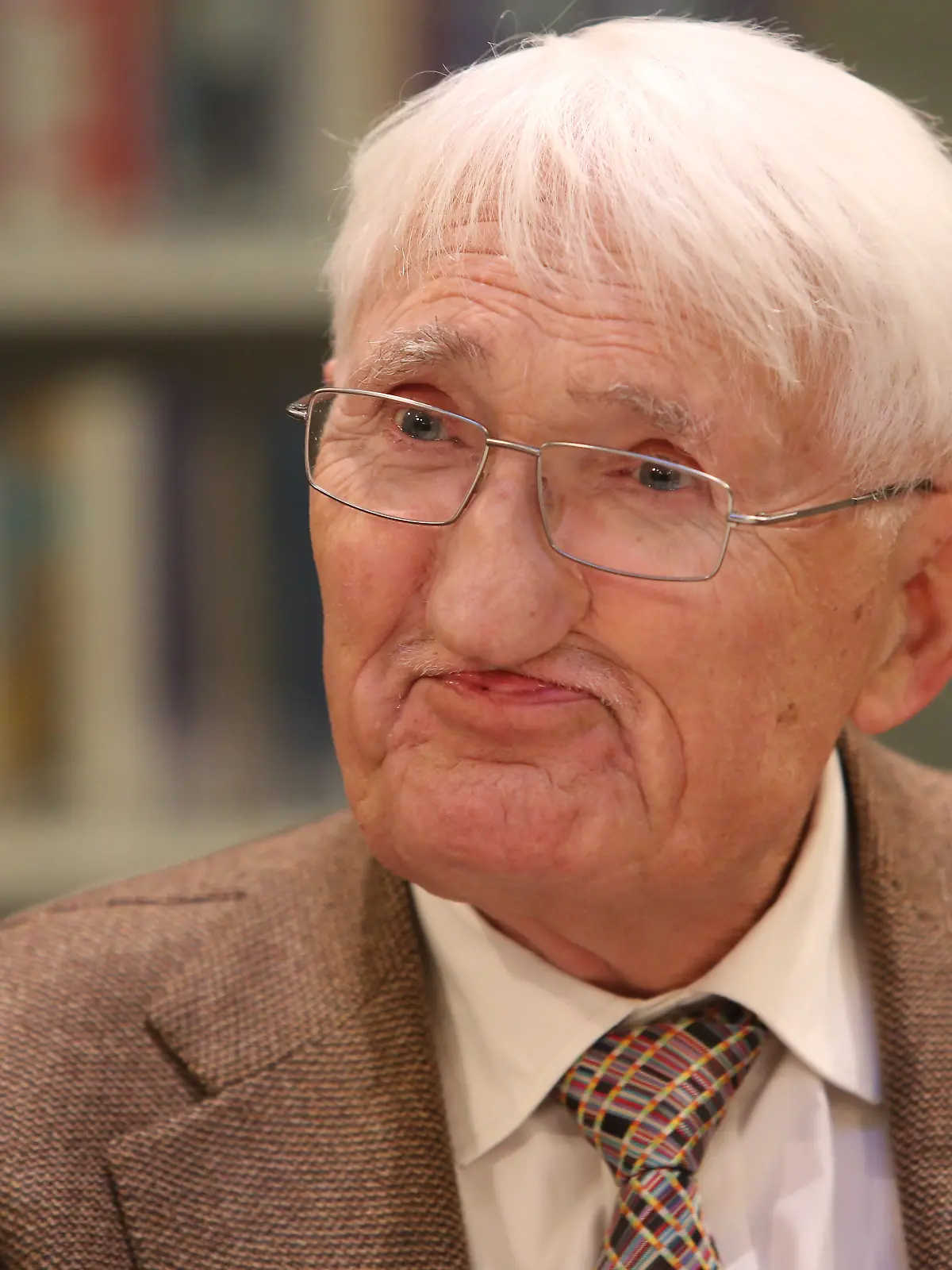  Prof. Jürgen Habermas erhält den Heinrich Heine Preis 2012 *** NUR FÜR REDAKTIONELLE ZWECKE *** EDITORIAL USE ONLY ***Prof. Jürgen Habermas erhält den Heinrich Heine Preis 2012 der Stadt Düsseldorf , PK im Heine Institut , Deutschland NRW Düsseldorf Copyright: STEFANxAREND *** Prof Jürgen Habermas receives the Heinrich Heine Price 2012 *** ONLY FOR EDITORIAL PURPOSE *** EDITORIAL USE ONLY *** P Prof Jürgen Habermas receives the Heinrich Heine Price 2012 the City Düsseldorf , PK at Heine Institute , Germany NRW Düsseldorf Copyright STEFANxAREND Copyright: STEFANxAREND docnrwhugopicture52873183 EDITORIAL USE ONLY