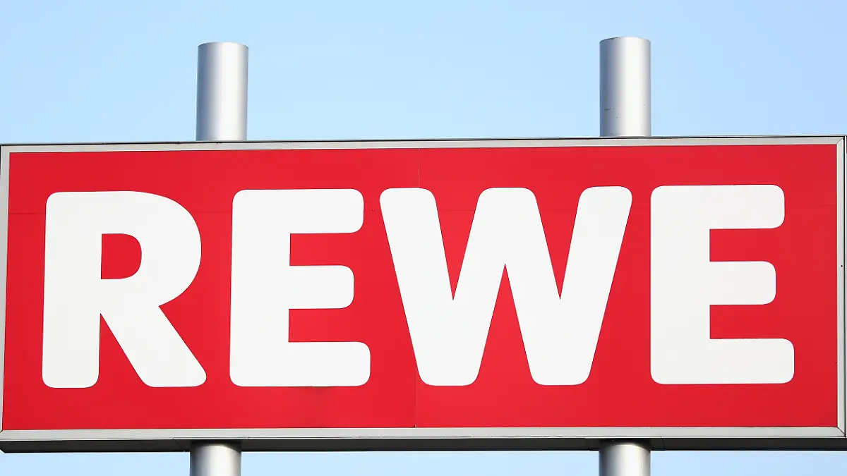 Rewe steht in der Kritik, nachdem in einem Produkt keine Schokolade mehr verwendet wird