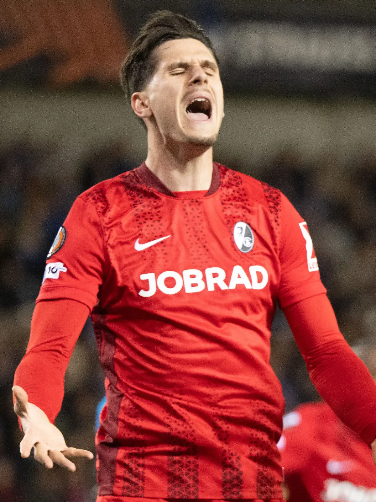 Verzweifelt Igor Matanovic an Genk? RTL überträgt das Europa-League-Spiel SC Freiburg gegen KRC Genk online im Livestream auf RTL+