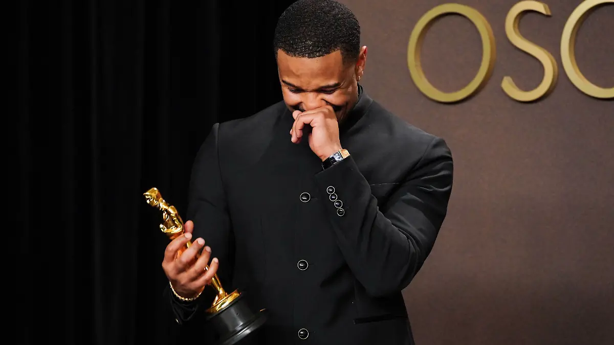 Michael B. Jordan ist bei den 98. Oscars als bester Hauptdarsteller ausgezeichnet worden.