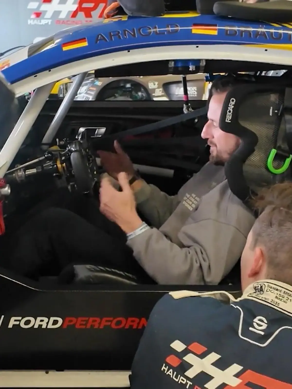 Bild zu: "auto mobil: Der neue Ford Mustang GT3 ist ein Rennwagen für Profis"