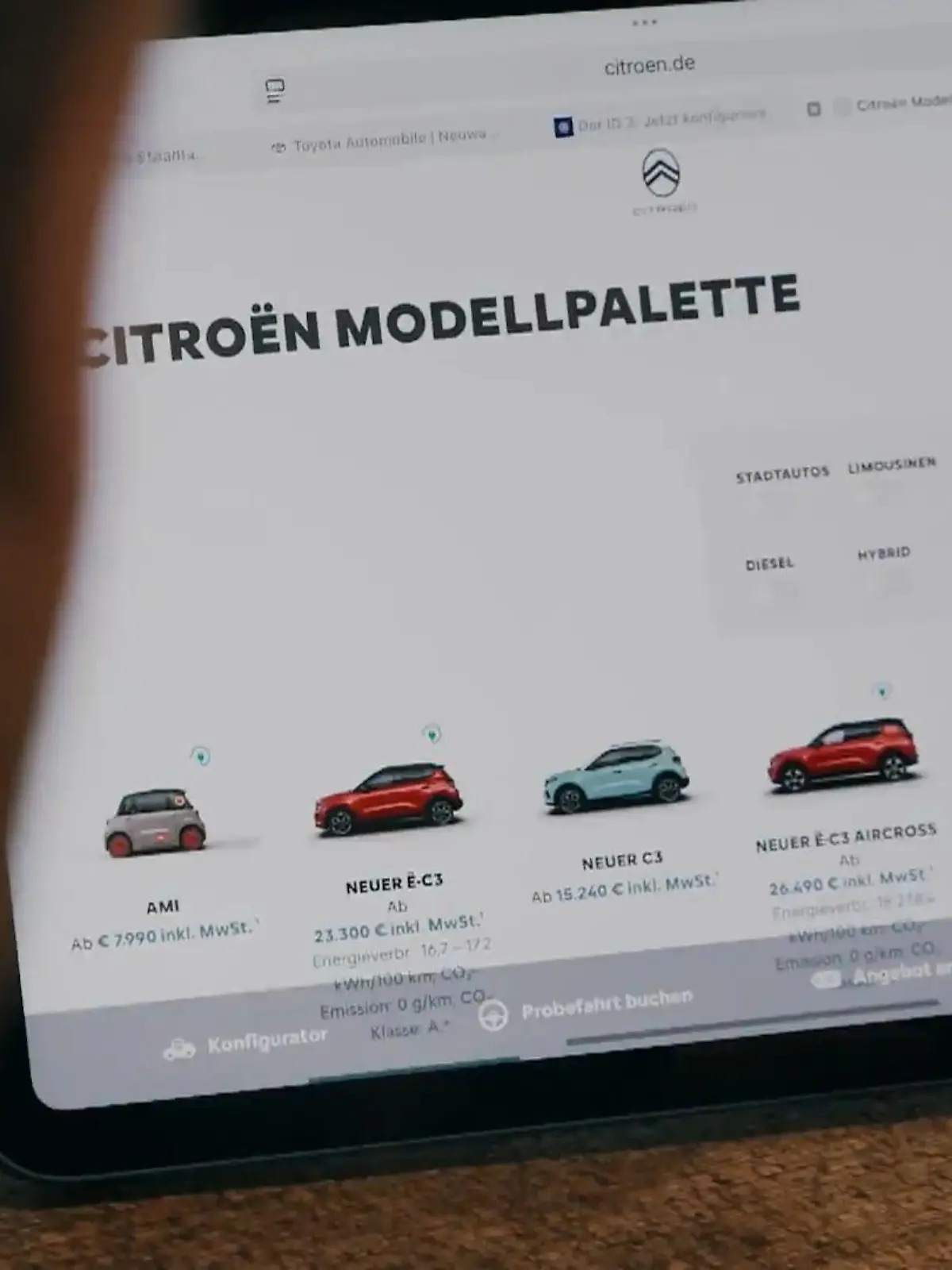 Bild zu: "Preis-Revolution beim E-Auto?"