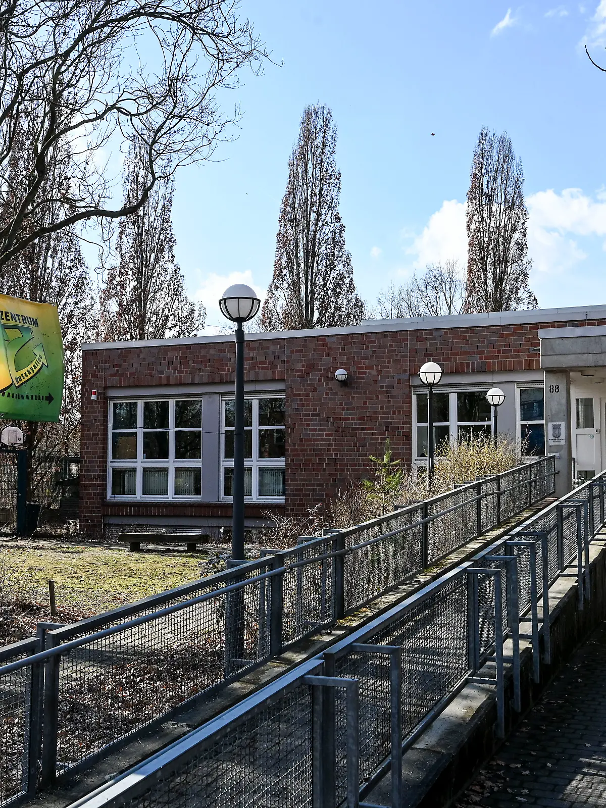 Das Jugendzentrum Wutzkyallee in Neukölln.