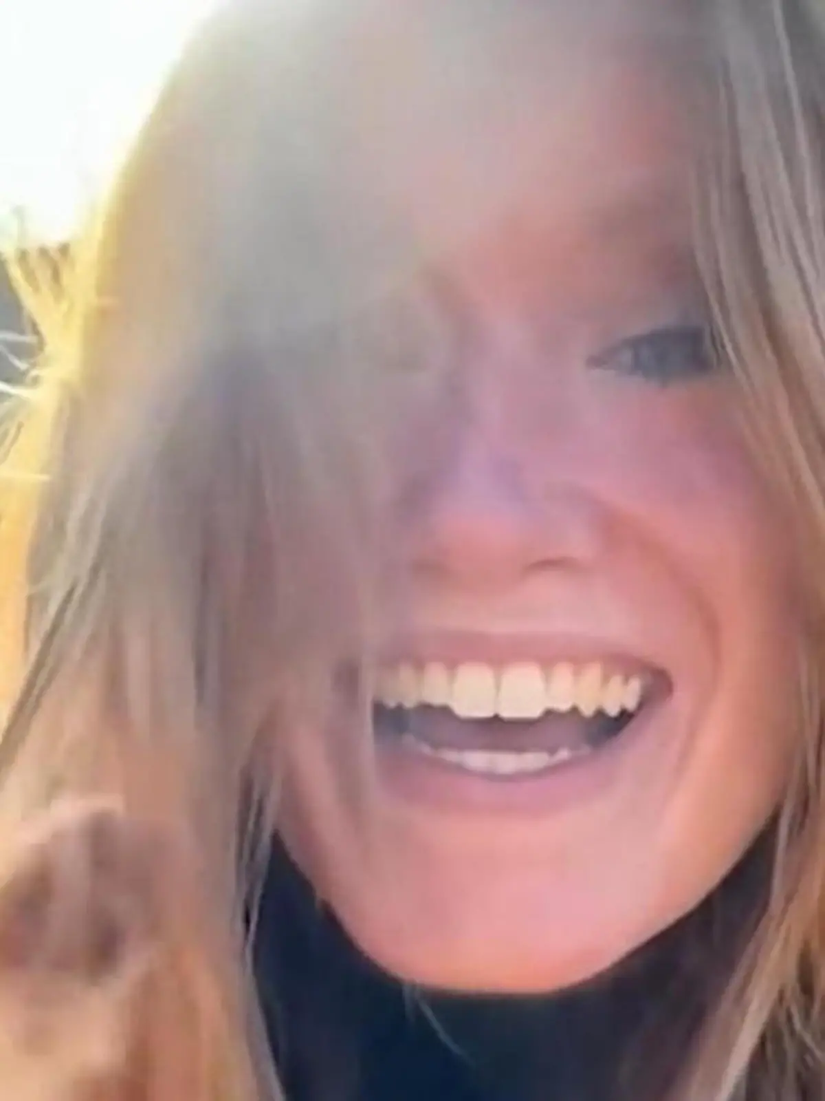 Bild zu: "Blauer Fleck plötzlich lebensbedrohlich! Mutter (25) wird in Notaufnahme geflogen"