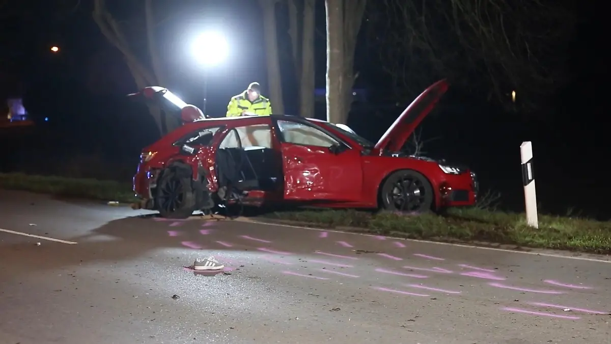 Schwangere (18) stirbt nach Unfall Crash in Löhne