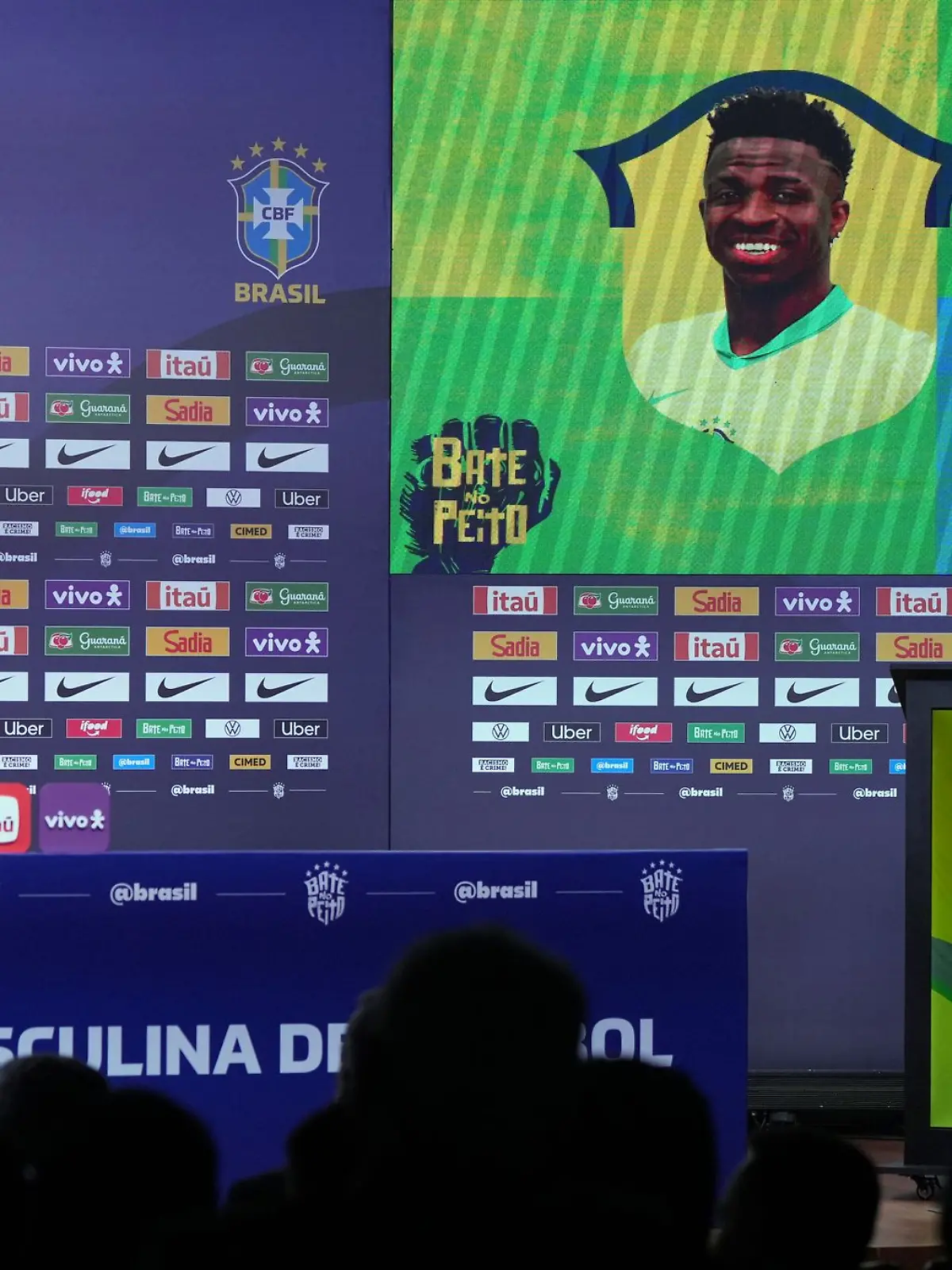 Bild zu: "WM ohne Neymar? Stürmerstar fehlt im Brasilien-Kader"