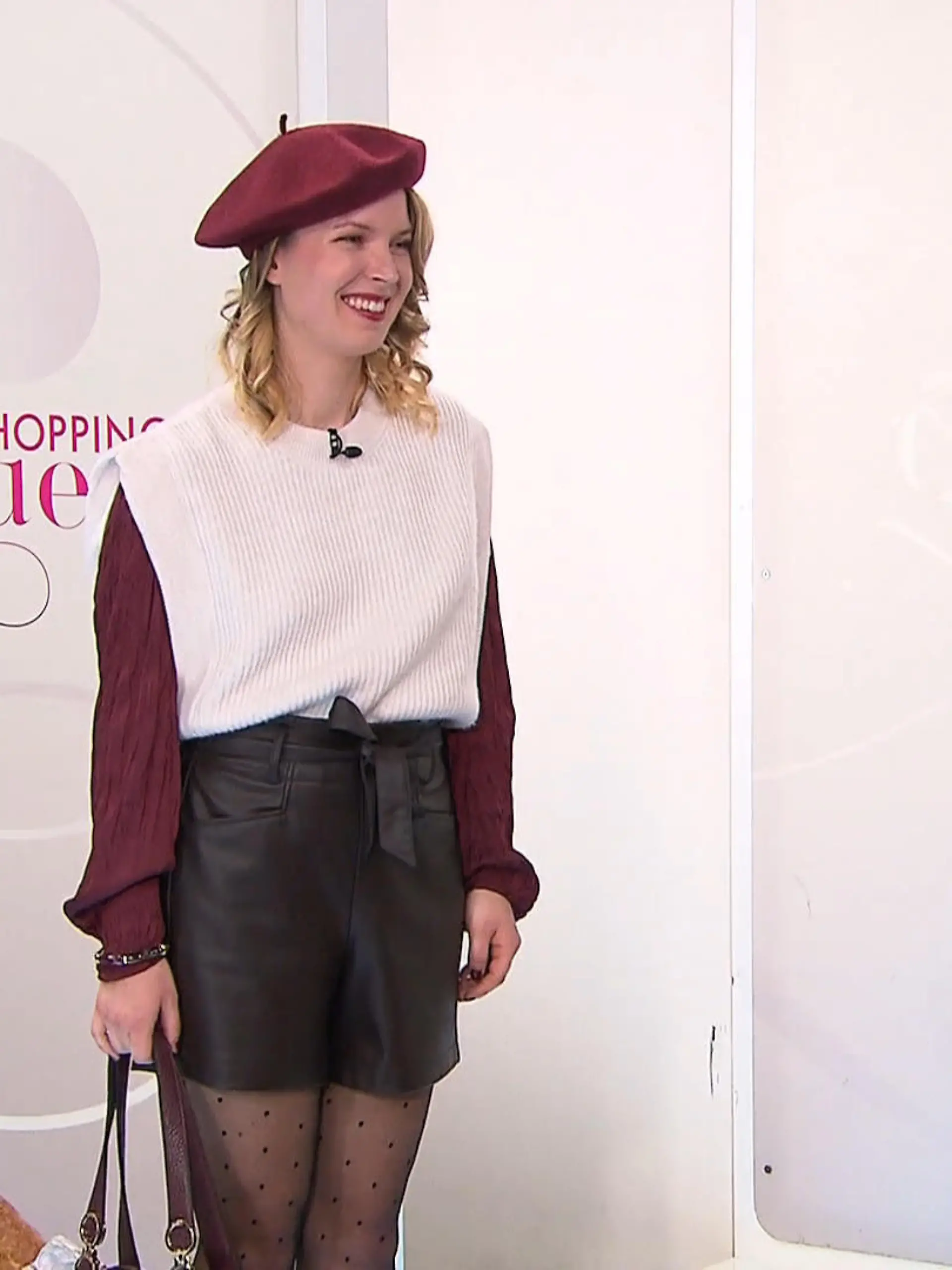 Bild zu: "Nach dem Catwalk: Wie viele Punkte holt Janina mit ihrem Look?"