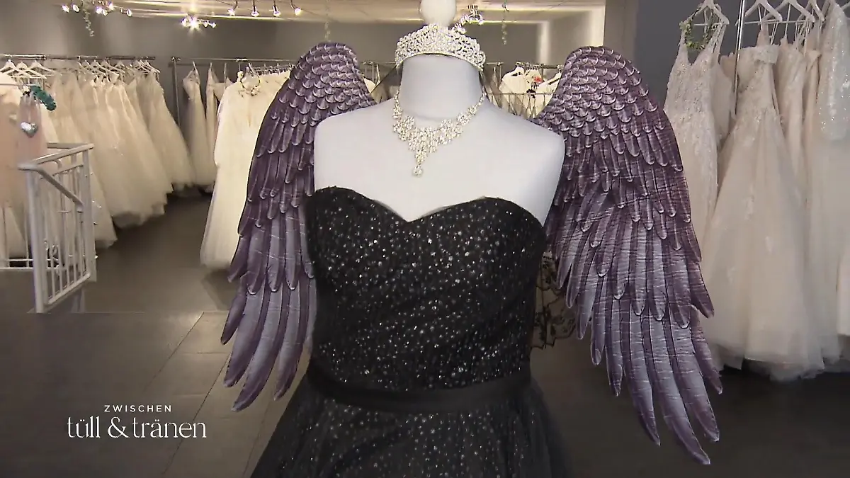 Biancas Vorstellungskraft ist gefragt! Aus Weiß mach Schwarz