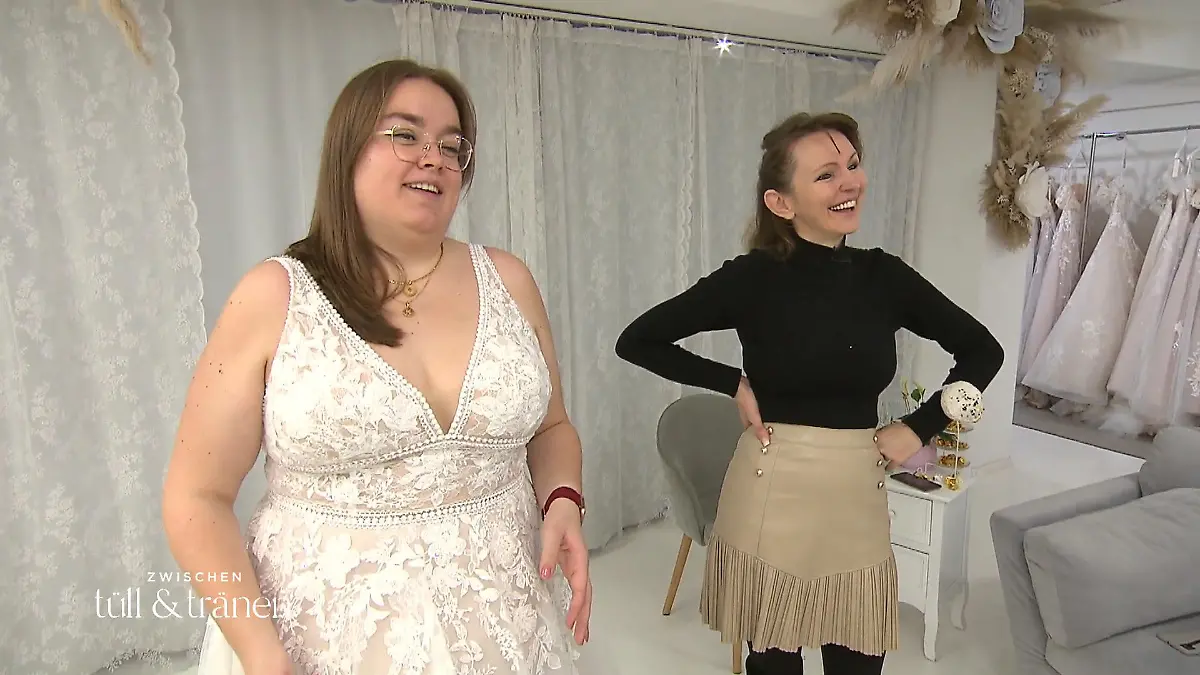 Abergläubische Julia beißt sich an Glückszahl fest Glückszahl 3