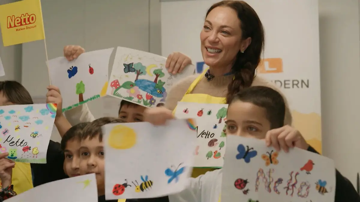 Malaktion für die neue Netto-Spendentasche 2026 Lilly Becker im RTL-Kinderhaus Köln