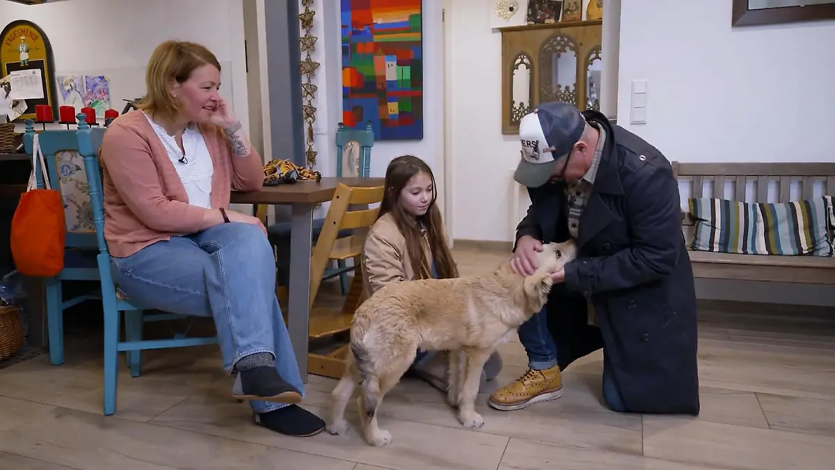 Pflegefamilie ade: Wie startet Herdenschutz-Mix Jabba bei Familie Mevis ins neue Leben? Abschied für Jabba