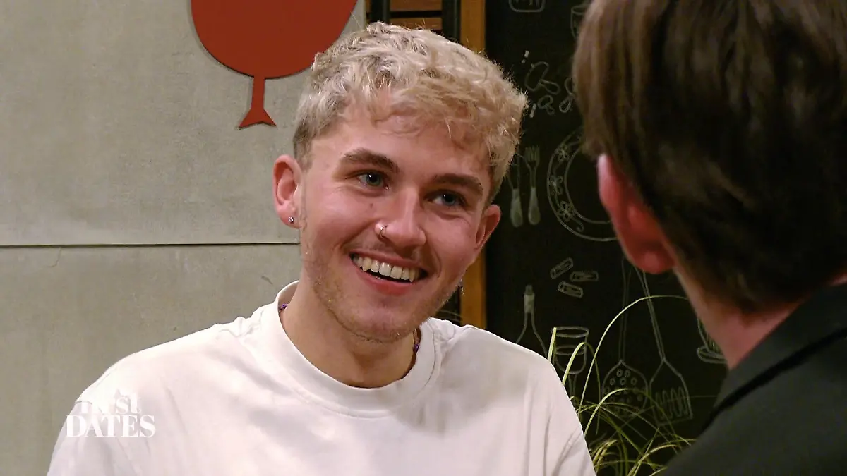 Conor und Flo viben sofort auf einer Wellenlänge Tanzen verbindet