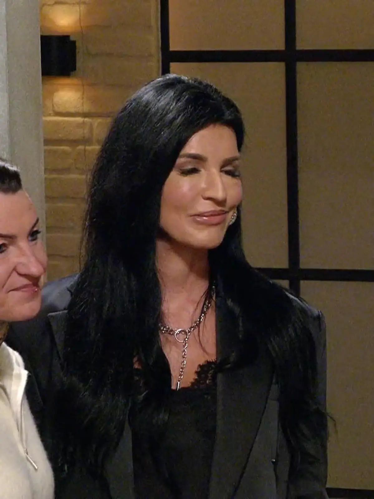 Bild zu: "Vor drei Jahren gefunkt – jetzt kommen sie als Ehepaar zurück"