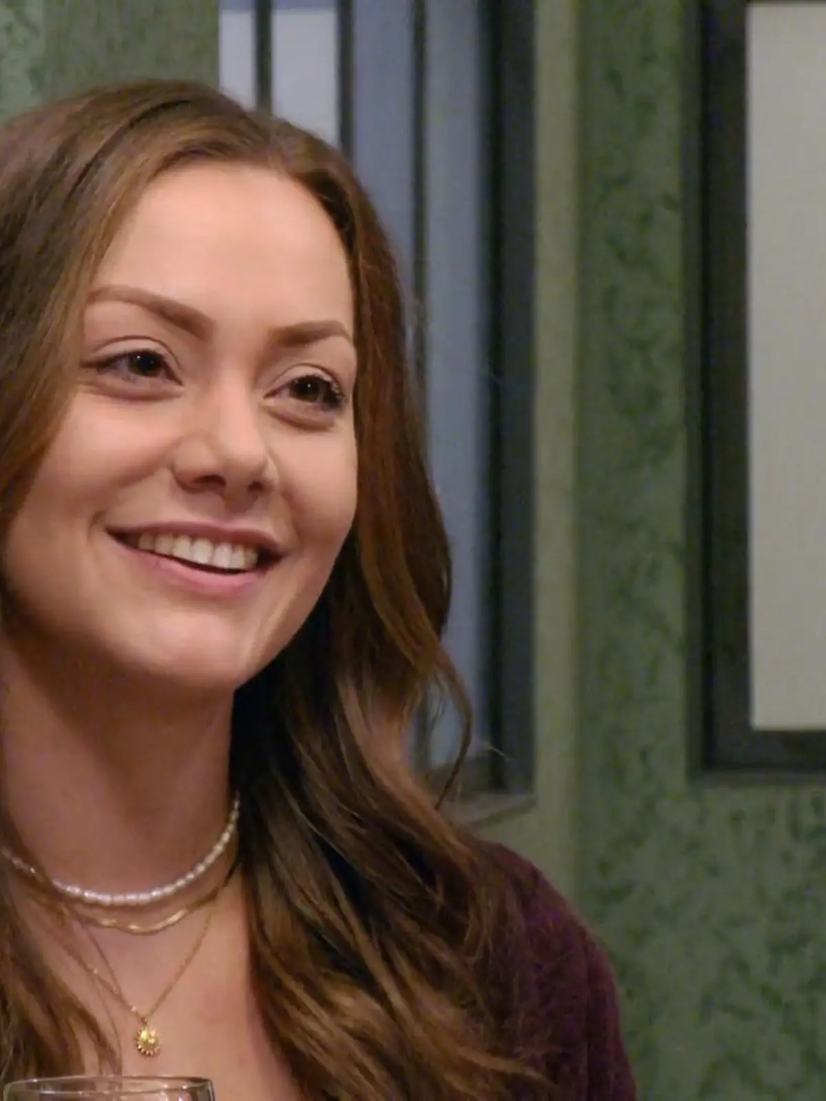 Bild zu: "Julian punktet mit Buch – doch beim Musikgeschmack wird’s spannend"