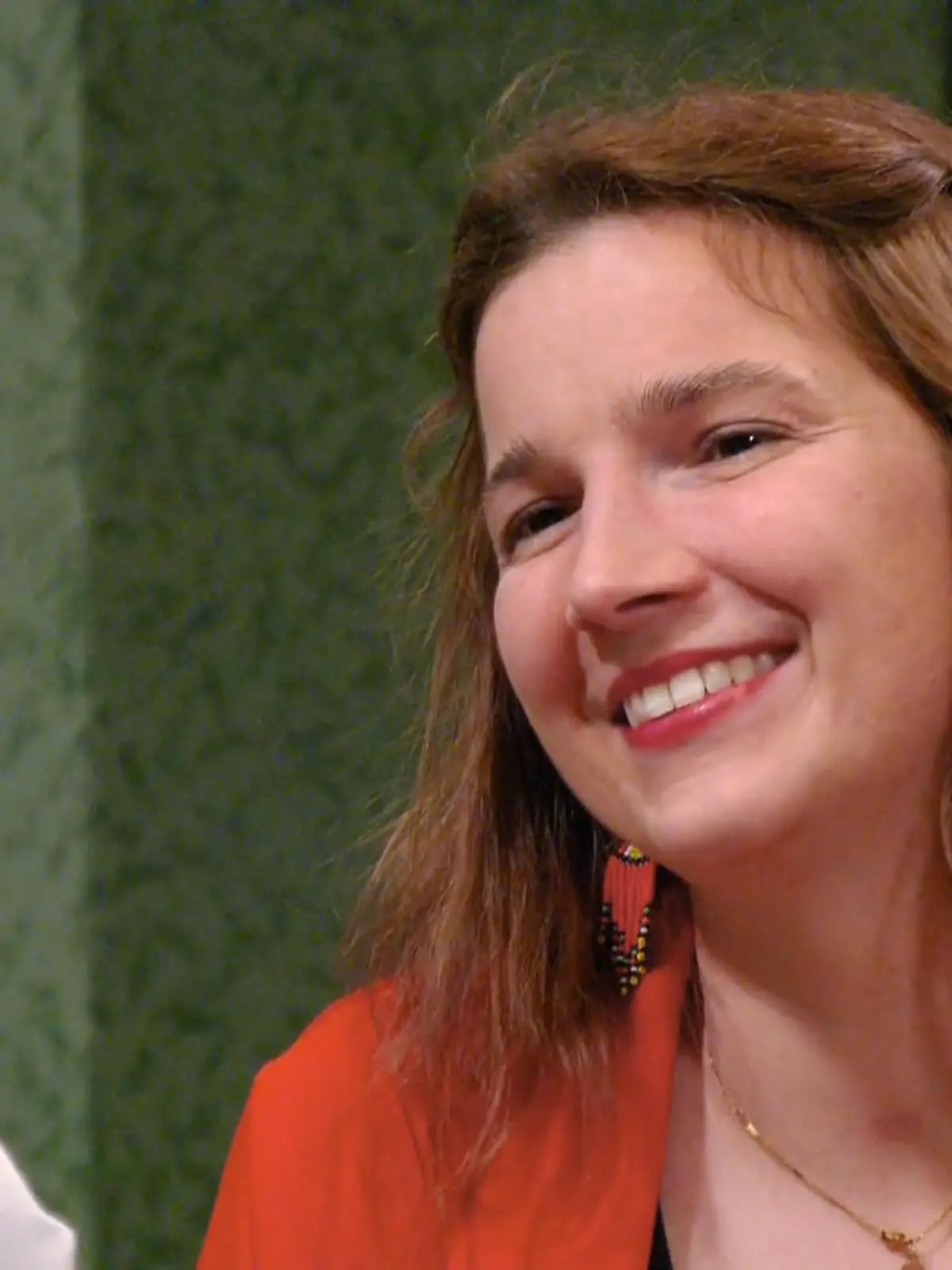 Bild zu: "Neele öffnet sich – und Dennis reagiert überraschend einfühlsam"