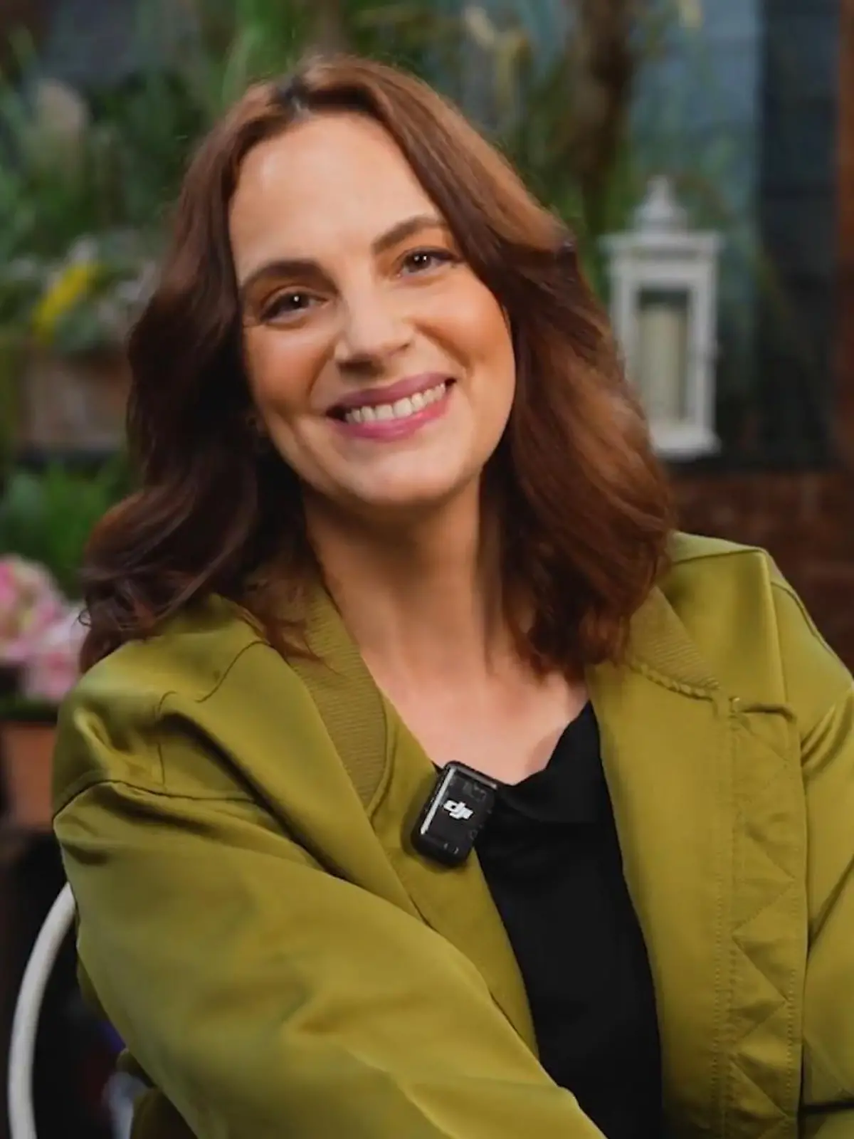 Bild zu: "Marie Zielcke bringt Anna Weigel zurück in die Schillerallee"