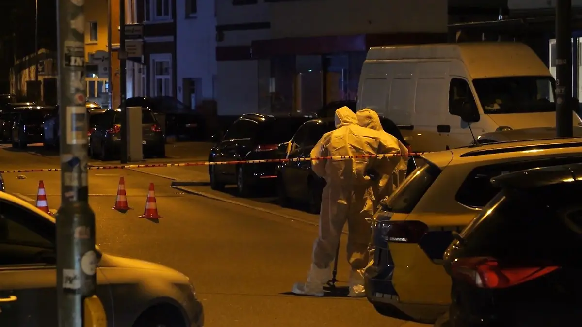 Mann (32) stirbt nach Schüssen in Bremen Polizei im Großeinsatz