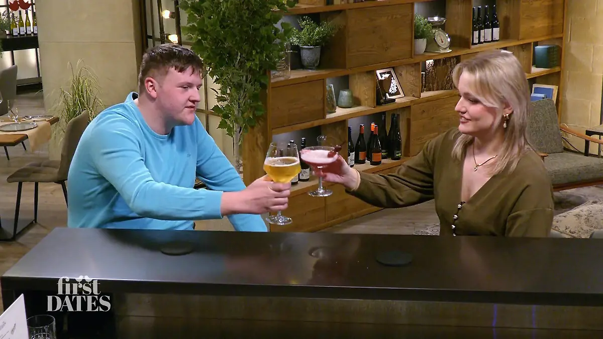 Jonas bringt Humor mit – Lea hat beim Männerbild ganz genaue Vorstellungen Passt das zusammen?