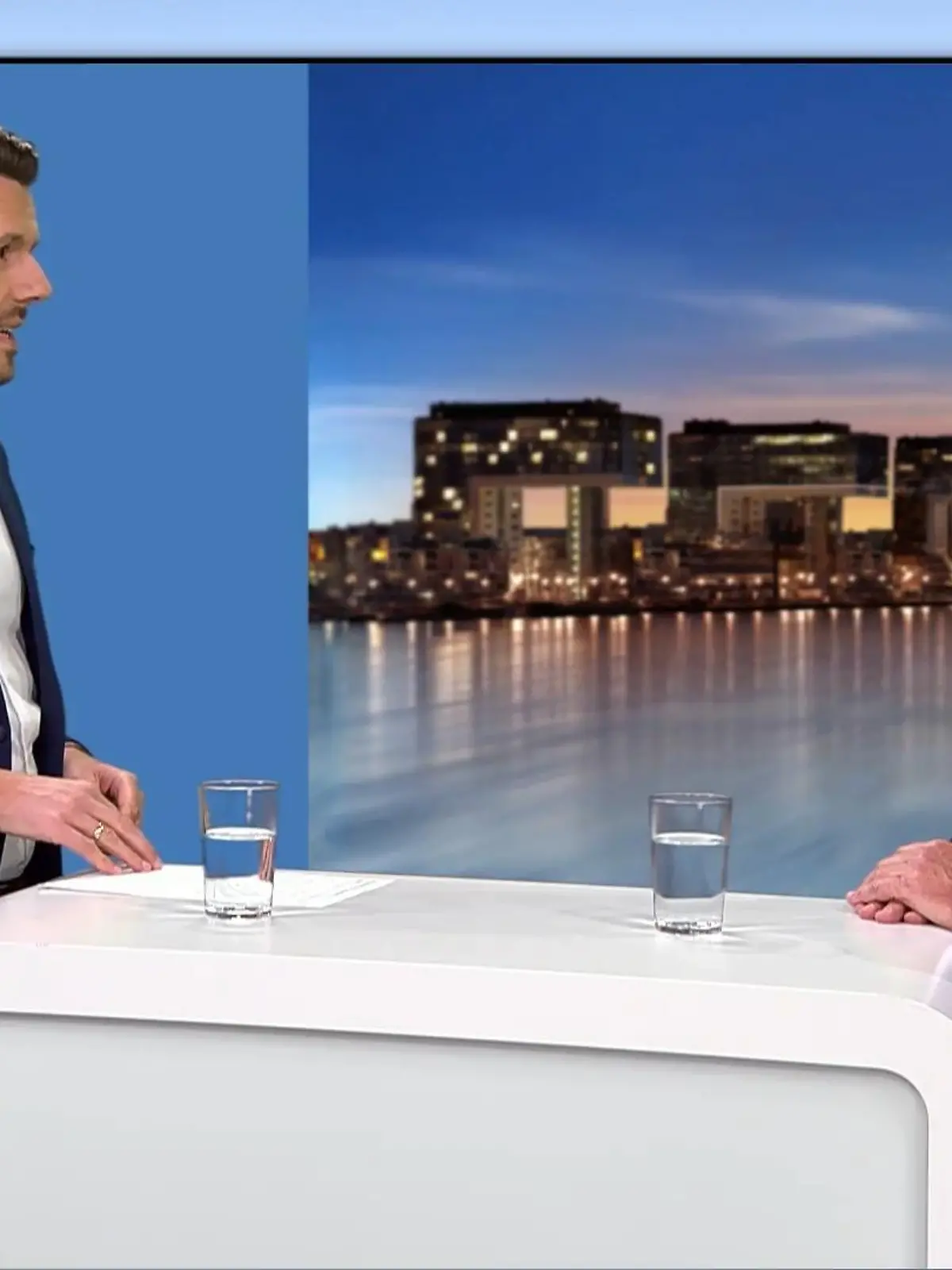 Bild zu: "Lehrerverband fordert mehr Personal"