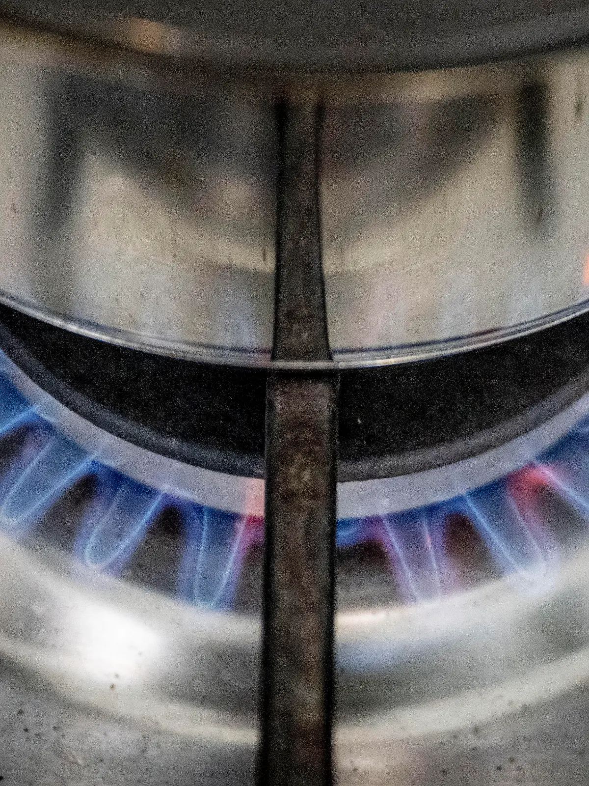 GOUDA - Gas prices are skyrocketing due to war, while Dutch reserves are low. After the attack on Iran, gas prices are skyrocketing, while Dutch gas reserves are at an all-time low. ROBIN UTRECHT