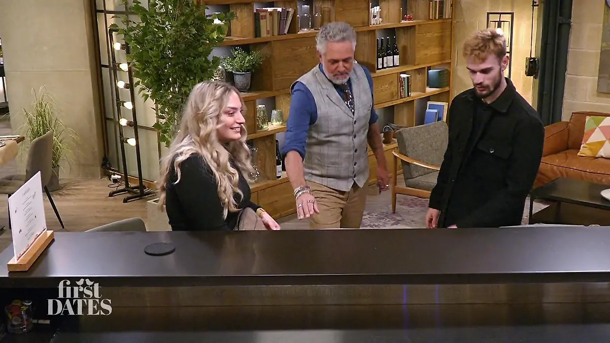 Salome trifft auf Quatschkopf Jens mit Fußball im Herzen Bereit für mehr?