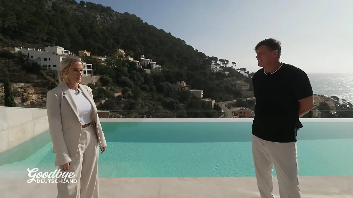 Steff zeigt Peggy seine OnlyFans-Villa Wird die Idee zünden?