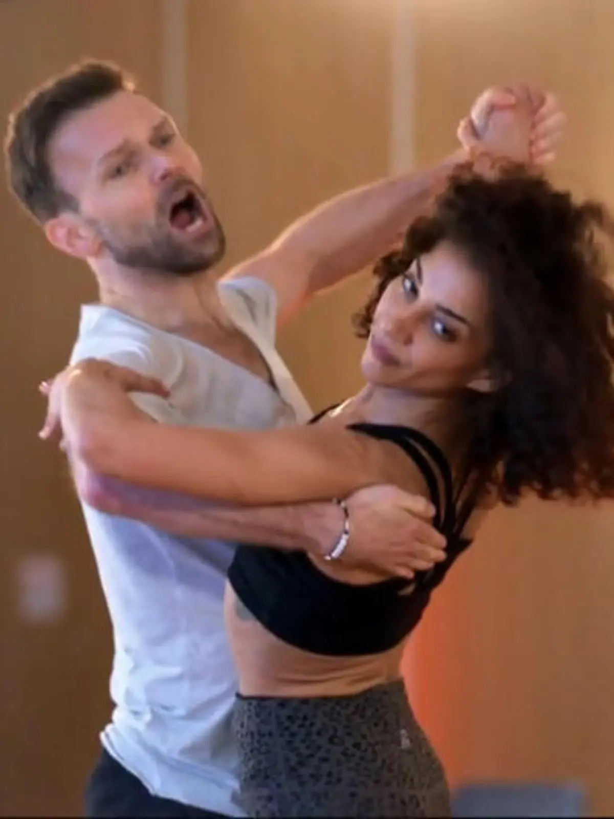 Bild zu: "Quickstep mit Vadim: Kann Nadja sich die rasante Schrittfolge merken?"