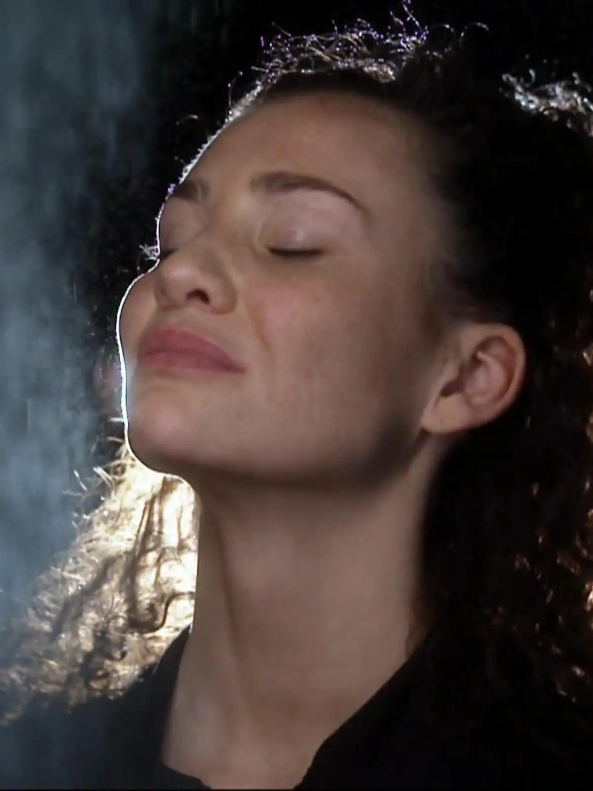 Bild zu: "Betty und Alexandru bringen das Thema Depression auf die Bühne"