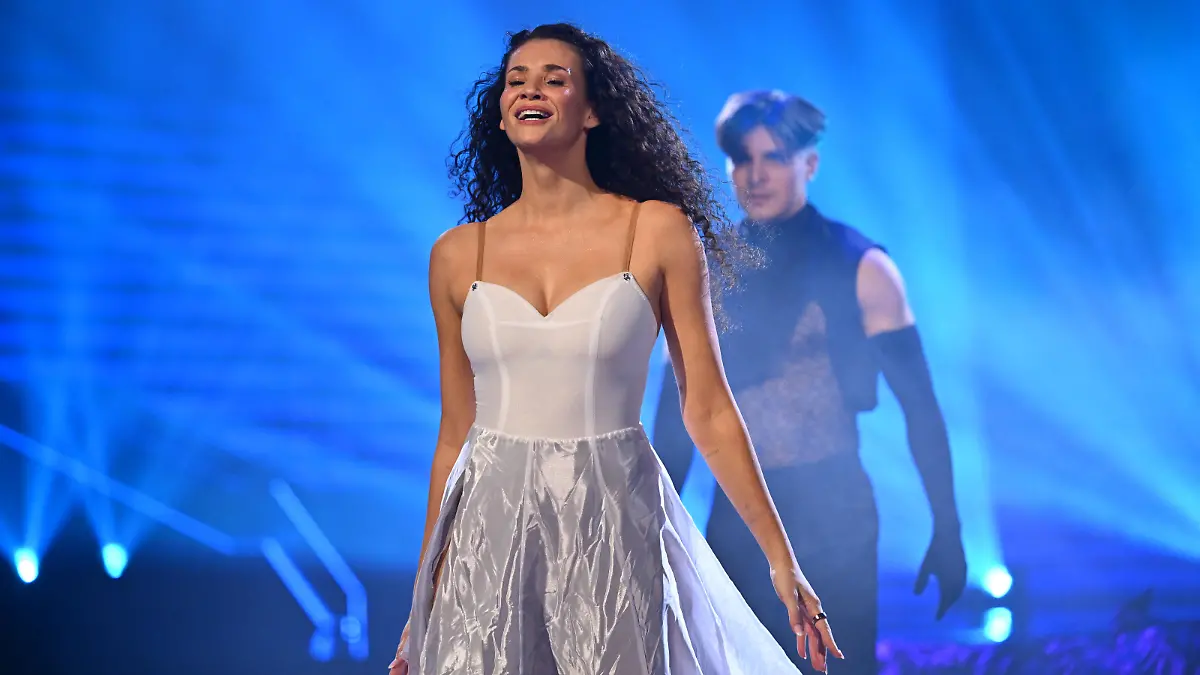 Betty Taube bekämpft ihre Depressionen auf der Tanzfläche „Let’s Dance“-Contemporary geht unter die Haut