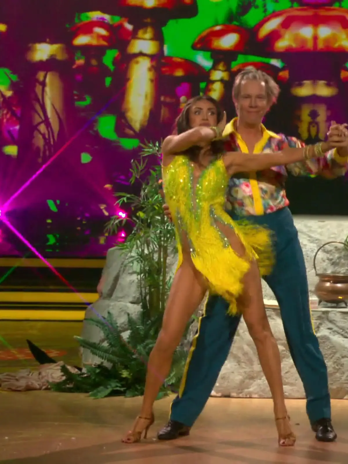 Bild zu: "Können Simon und Ekat mit ihrer Salsa überzeugen?"