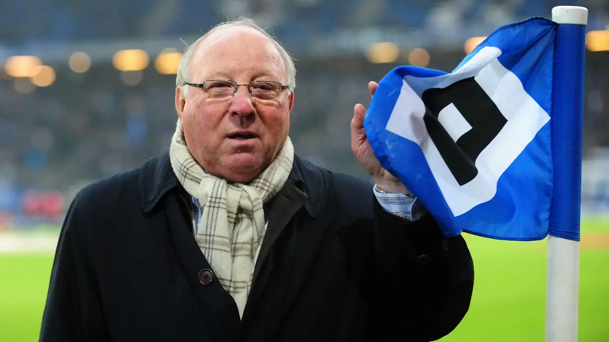 Fussball 1. Bundesliga 19. Spieltag Hamburger SV - Werder Bremen am 27.01.2013 in der Imtech Arena in Hamburg Uwe Seeler